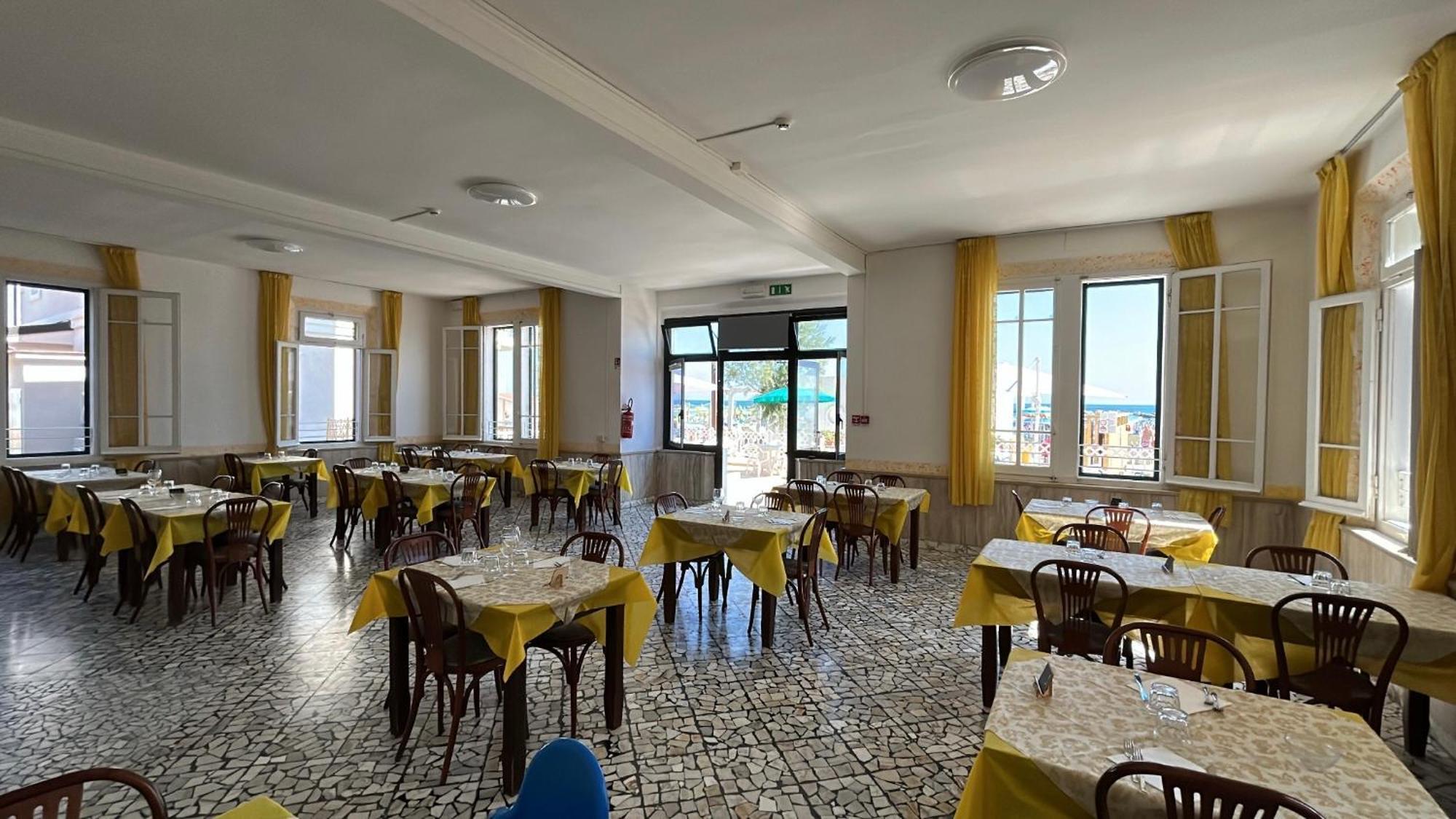 Hotel Bartolini Bellaria-Igea Marina Exterior photo